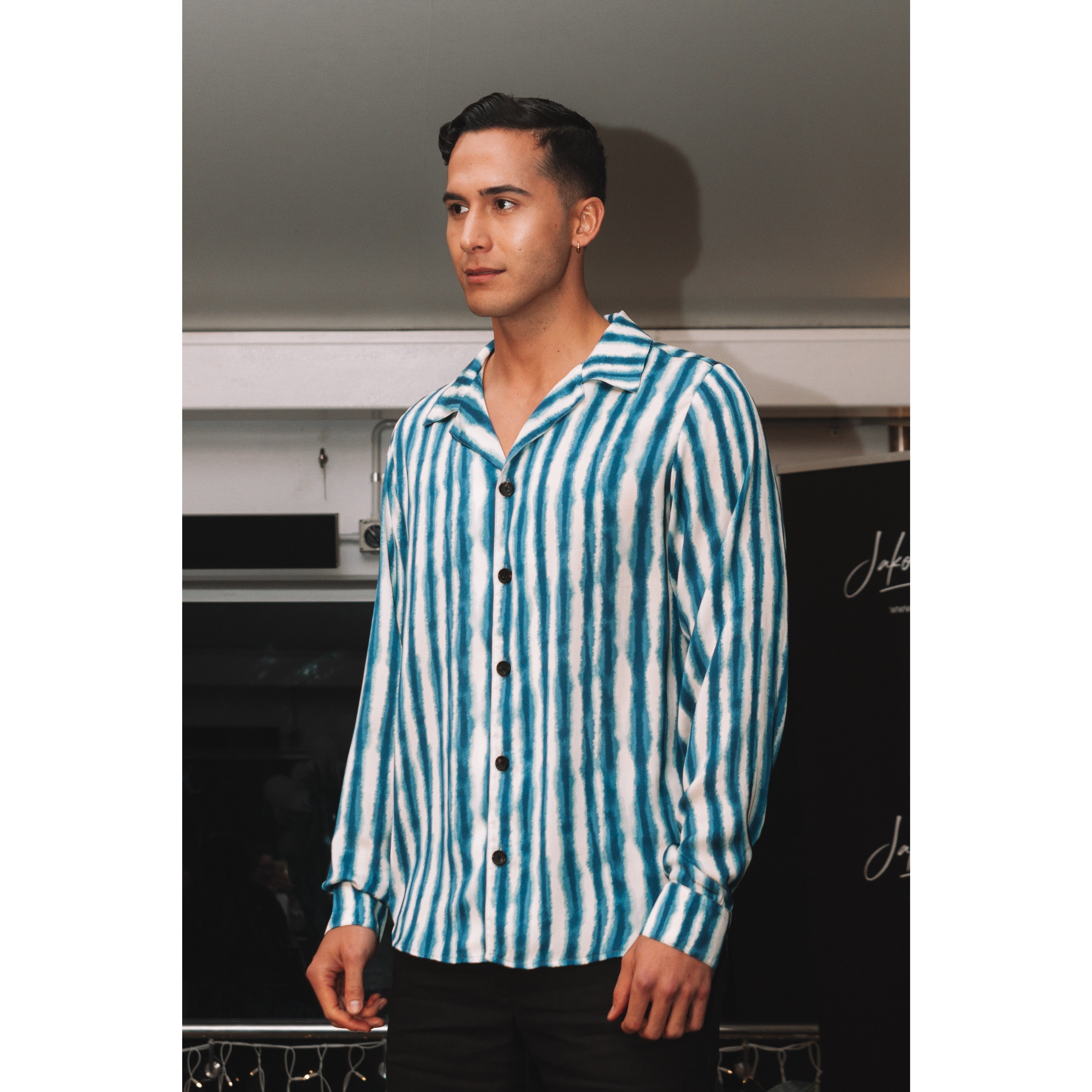 RIPPLE PRINT SHIRT